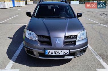 Внедорожник / Кроссовер Mitsubishi Outlander 2005 в Апостолово