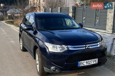 Внедорожник / Кроссовер Mitsubishi Outlander 2012 в Бориславе