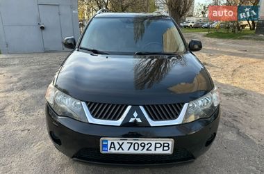 Внедорожник / Кроссовер Mitsubishi Outlander 2009 в Харькове