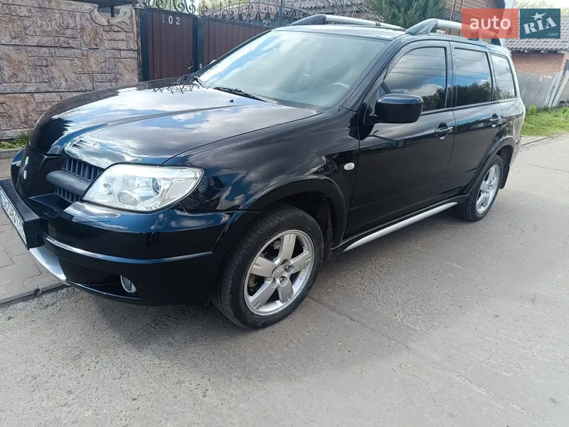 Mitsubishi Outlander