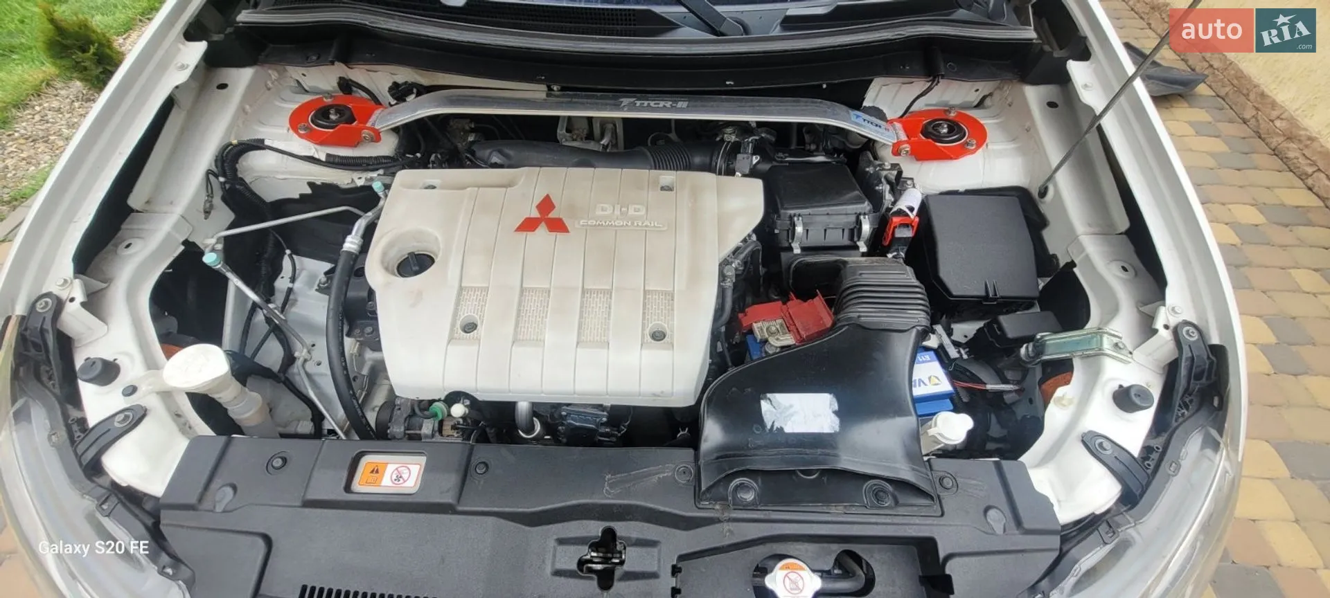 2012 Mitsubishi Outlander - мініатюра 11