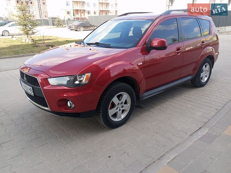 Mitsubishi Outlander 2010
