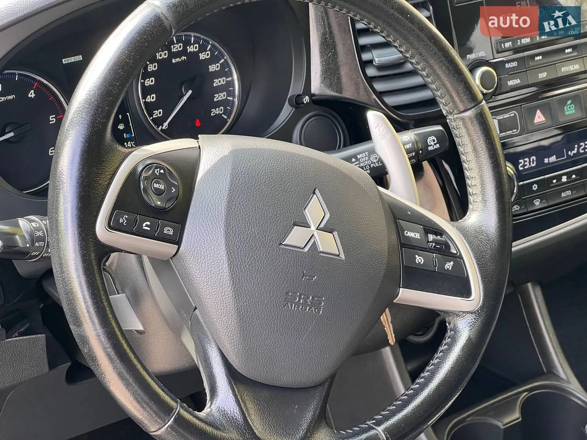 2012 Mitsubishi Outlander - мініатюра 31