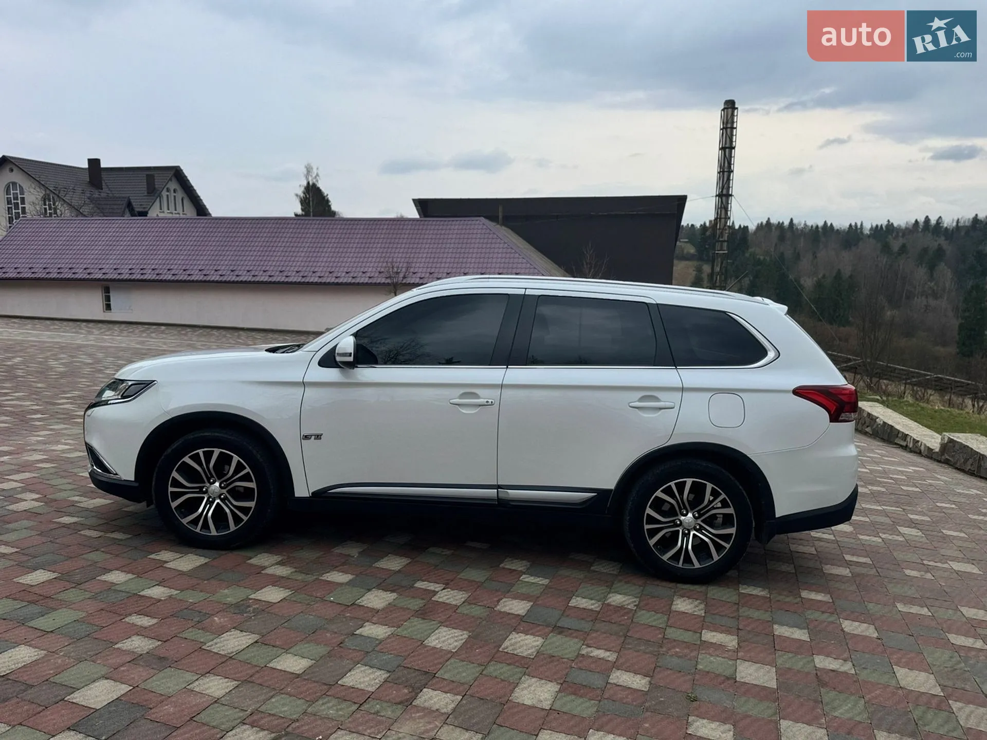 2015 Mitsubishi Outlander - мініатюра 3