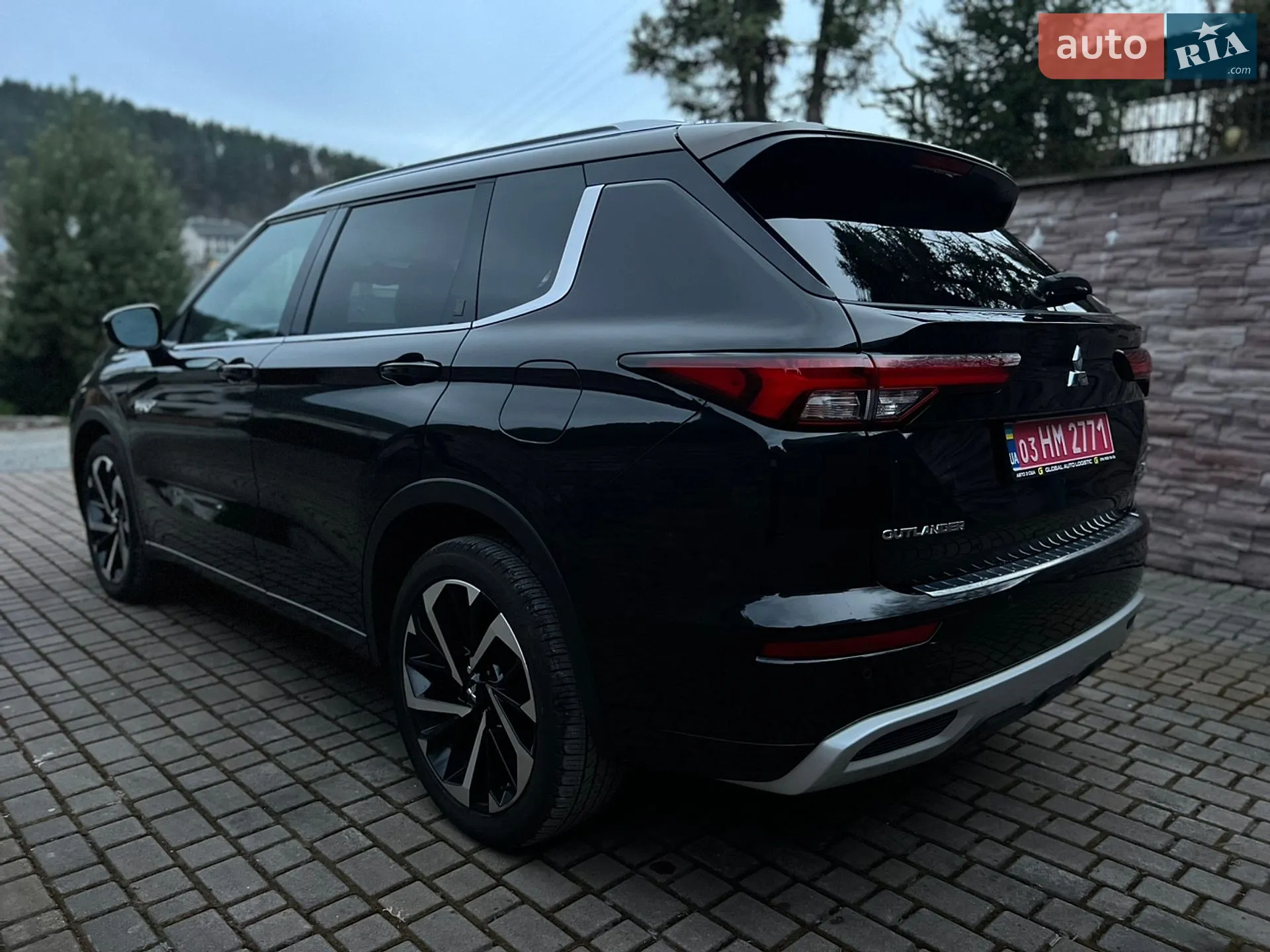 2023 Mitsubishi Outlander - мініатюра 4