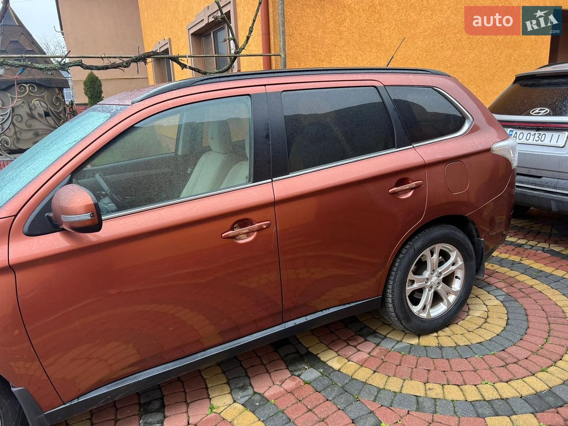 2012 Mitsubishi Outlander - мініатюра 3