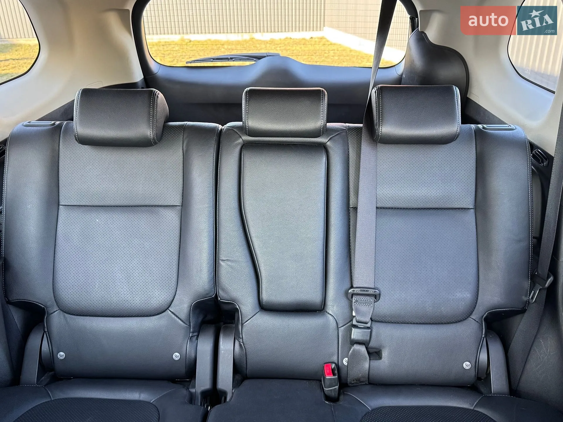 2013 Mitsubishi Outlander - мініатюра 24