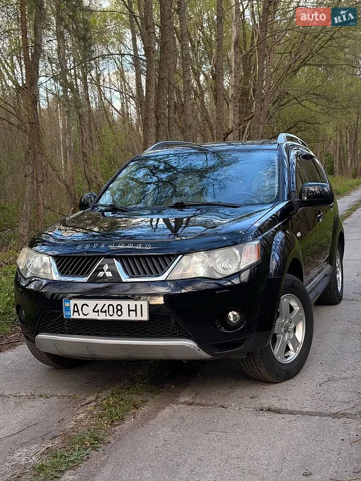 2010 Mitsubishi Outlander - мініатюра 19