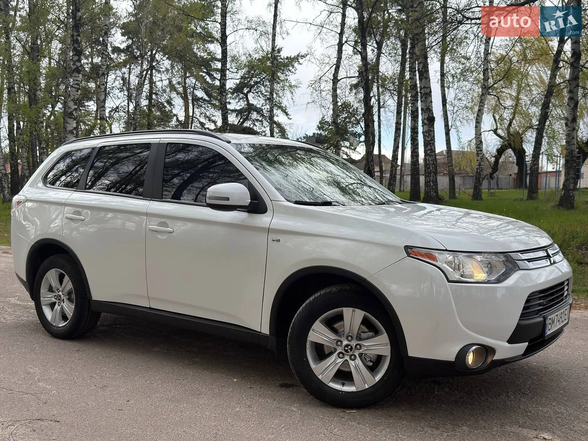 2014 Mitsubishi Outlander - мініатюра 2