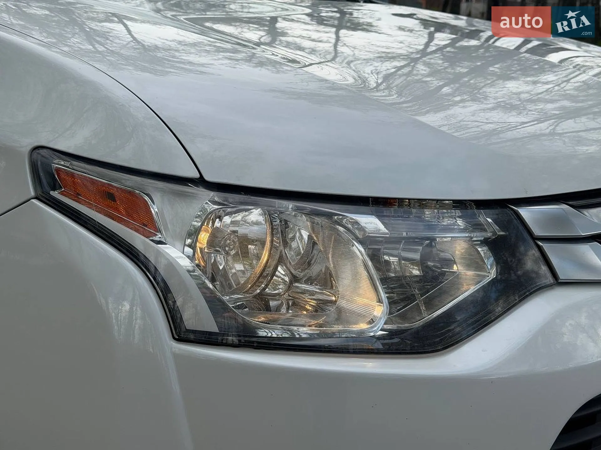 2014 Mitsubishi Outlander - мініатюра 8