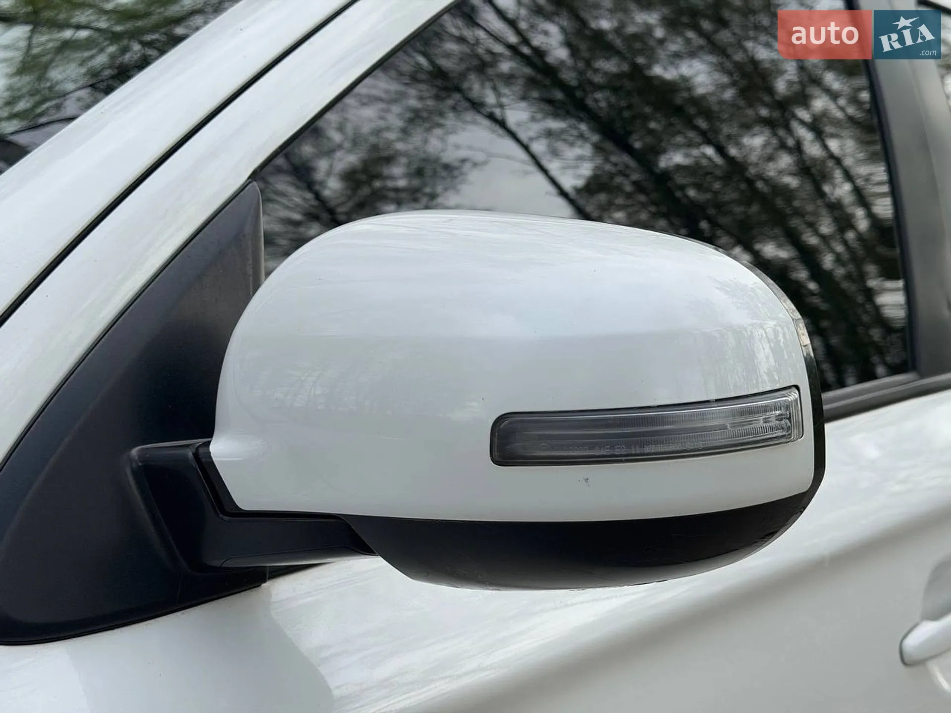 2014 Mitsubishi Outlander - мініатюра 11