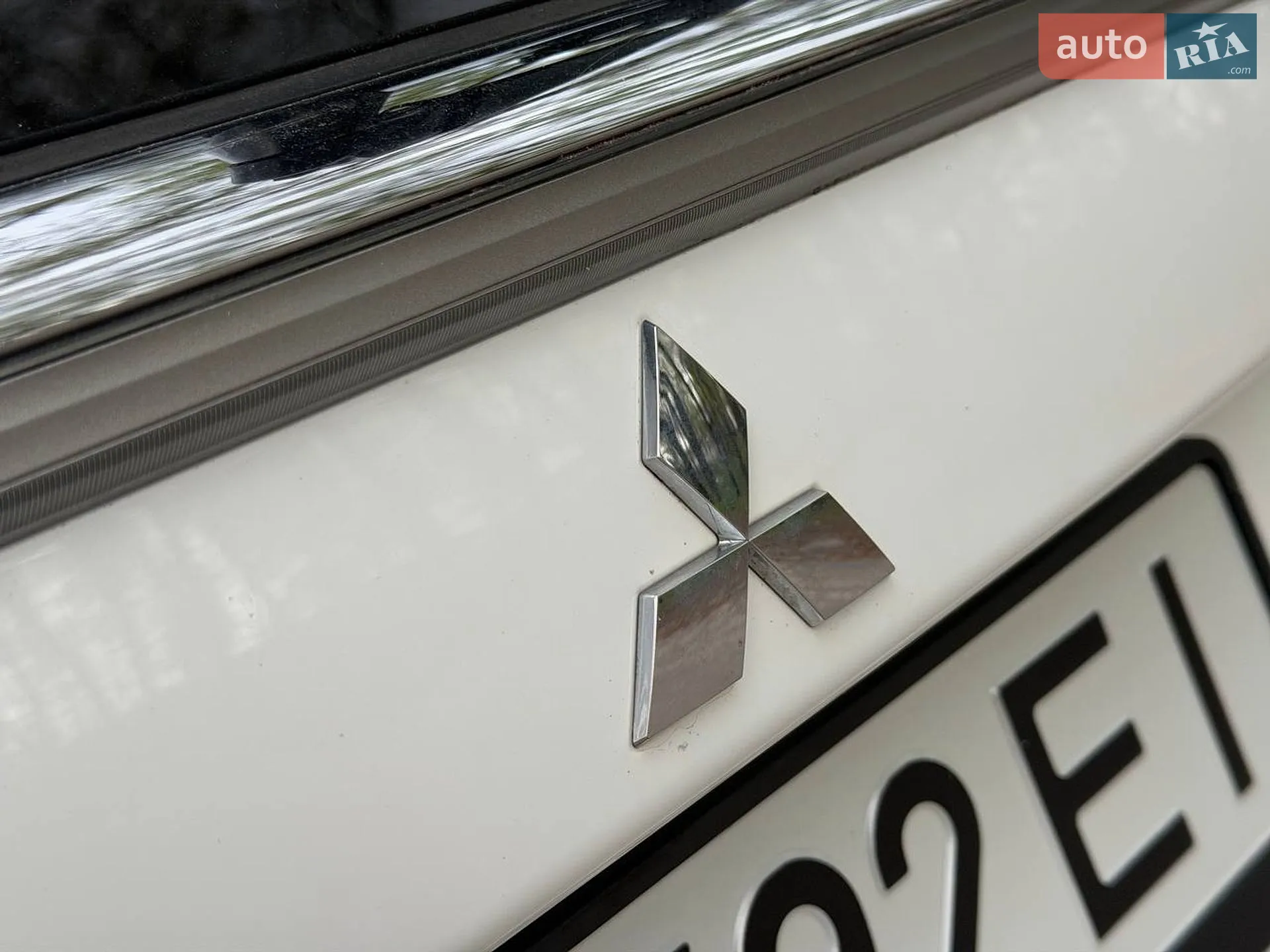 2014 Mitsubishi Outlander - мініатюра 20
