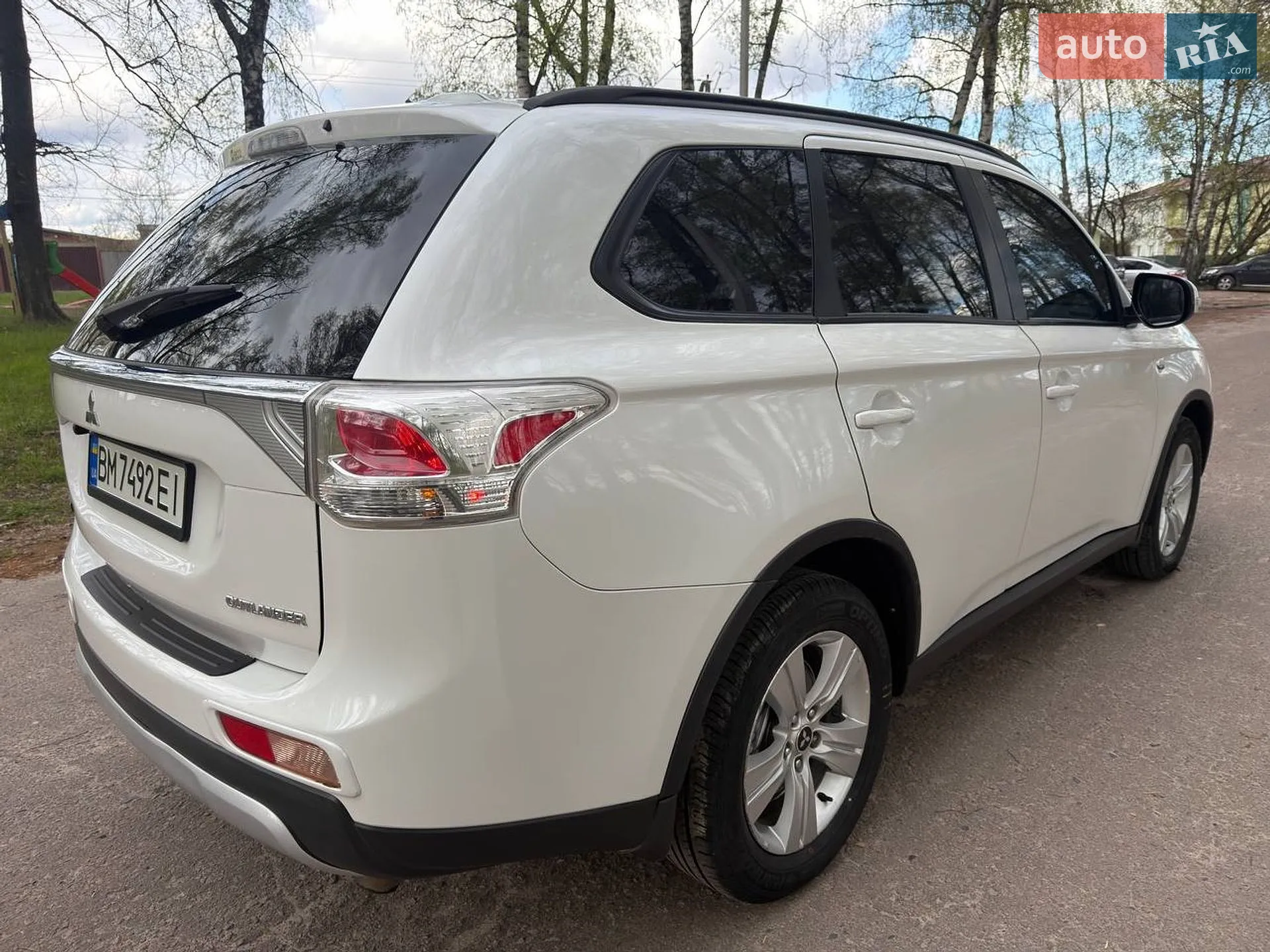 2014 Mitsubishi Outlander - мініатюра 23