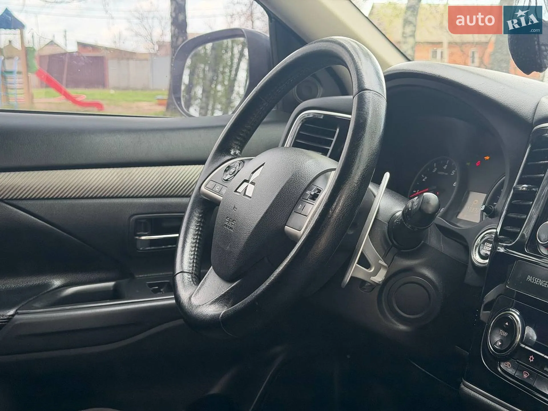 2014 Mitsubishi Outlander - мініатюра 36