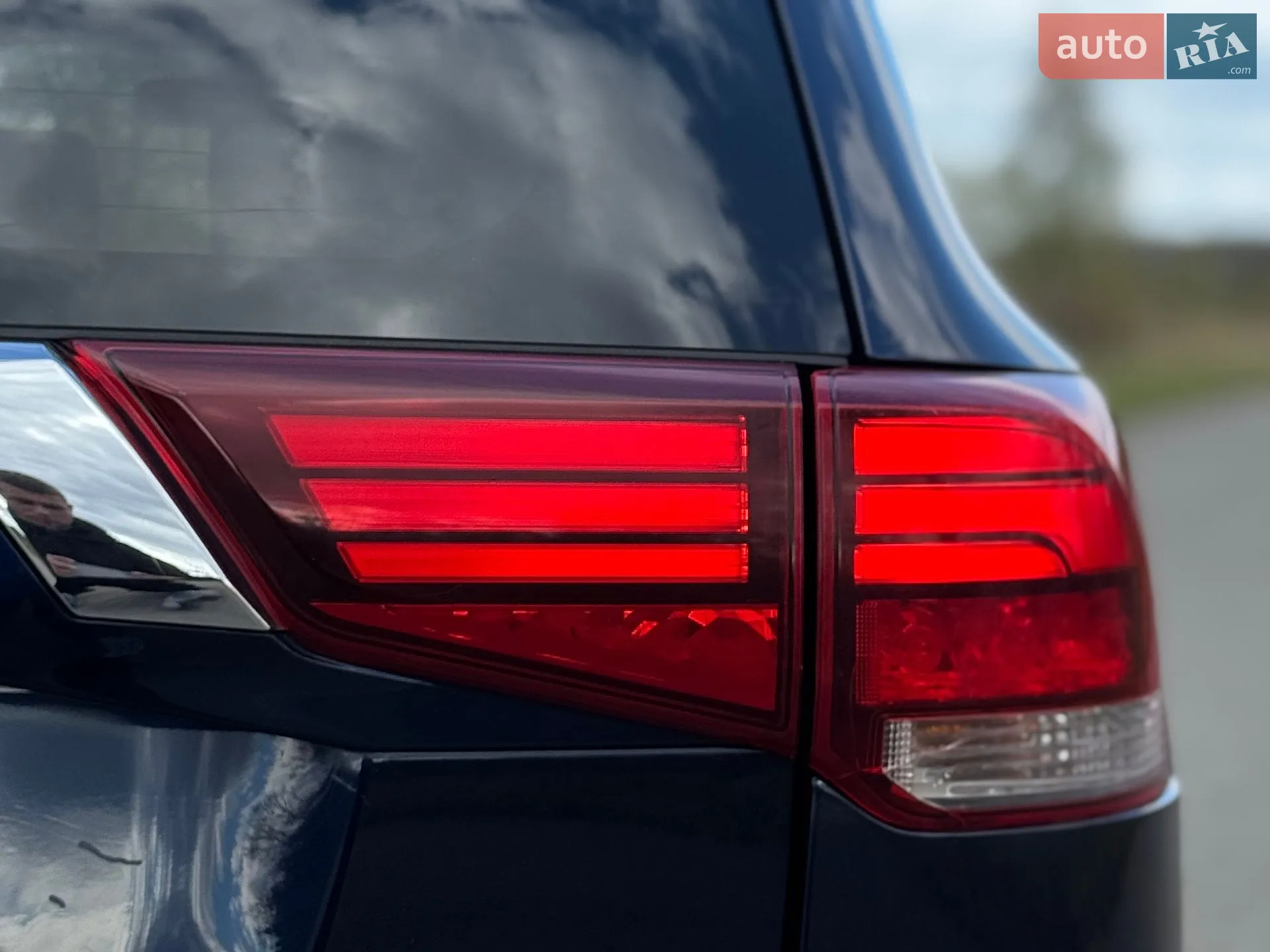 2018 Mitsubishi Outlander - мініатюра 29