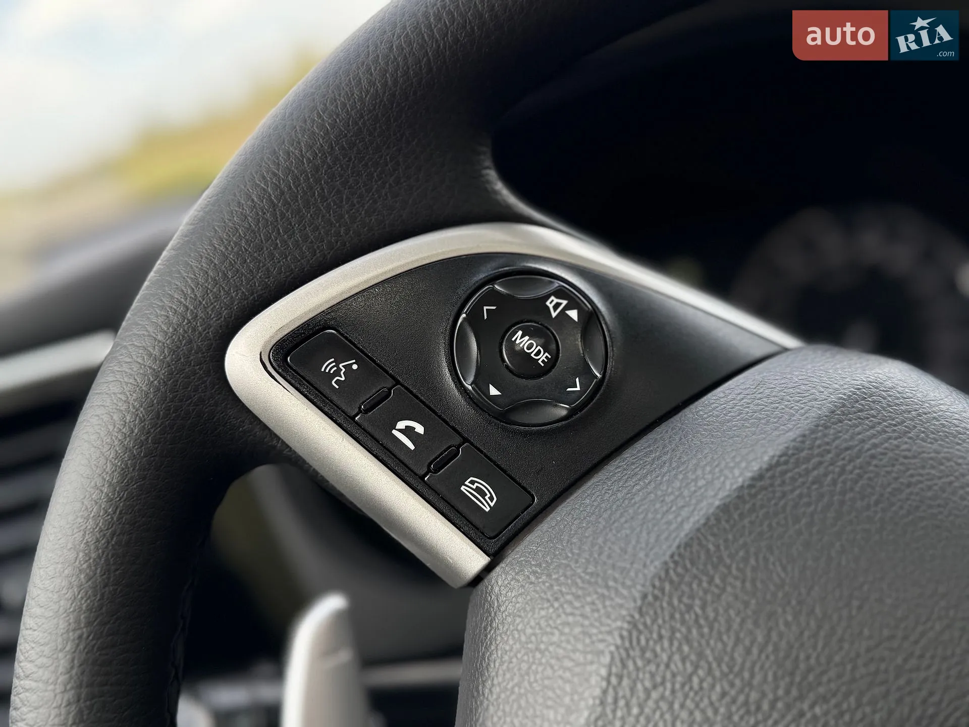 2013 Mitsubishi Outlander - мініатюра 75