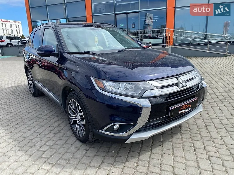 Mitsubishi Outlander 2015