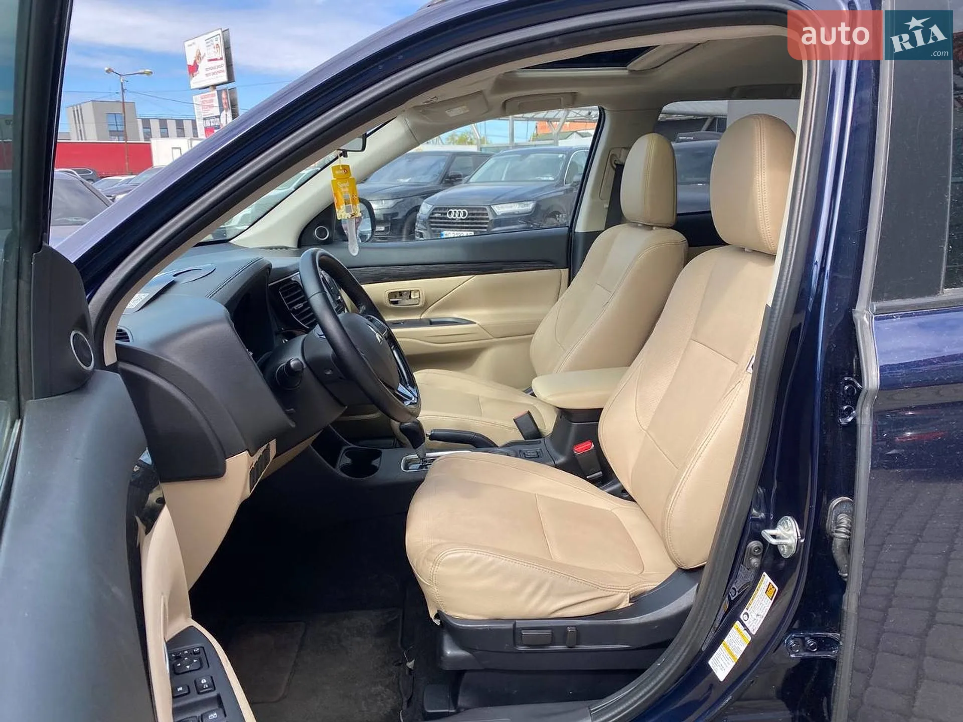 2015 Mitsubishi Outlander - мініатюра 20