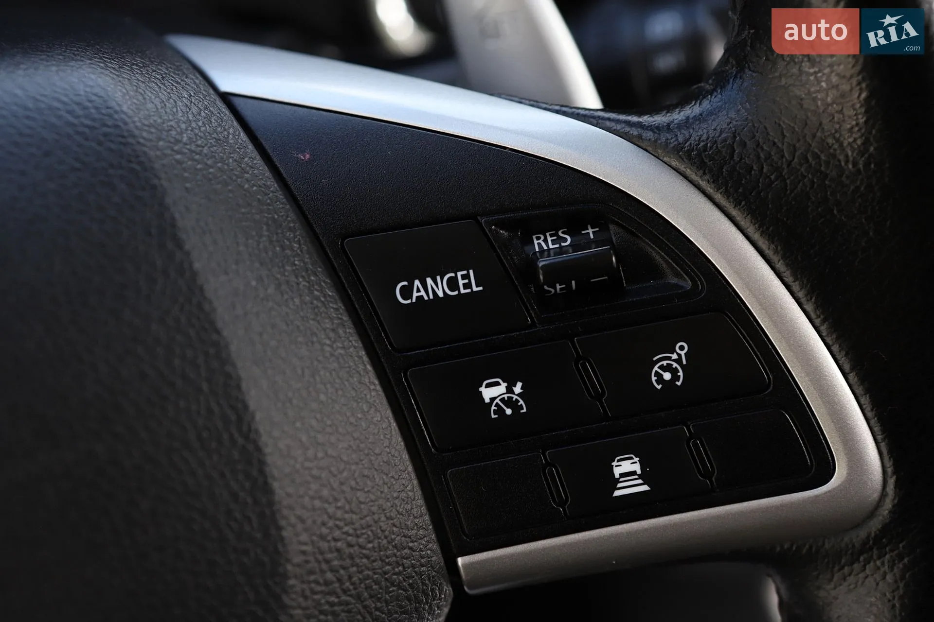 2014 Mitsubishi Outlander - мініатюра 64