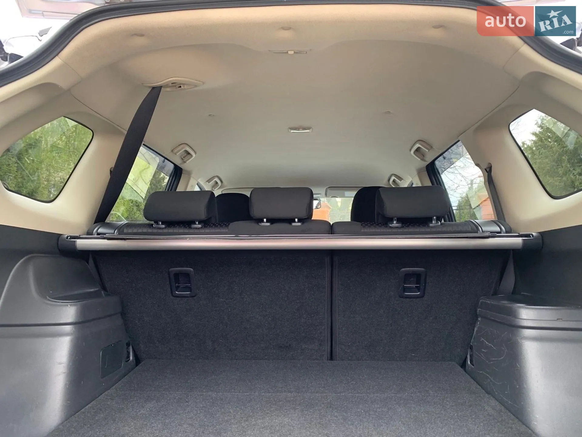2012 Mitsubishi Outlander - мініатюра 16