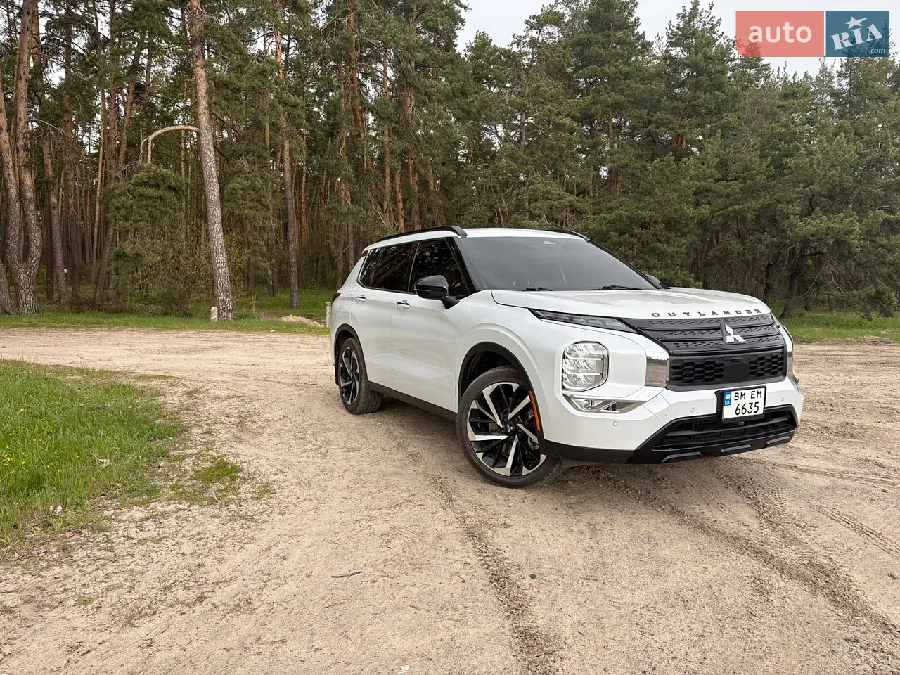 2023 Mitsubishi Outlander - мініатюра 30