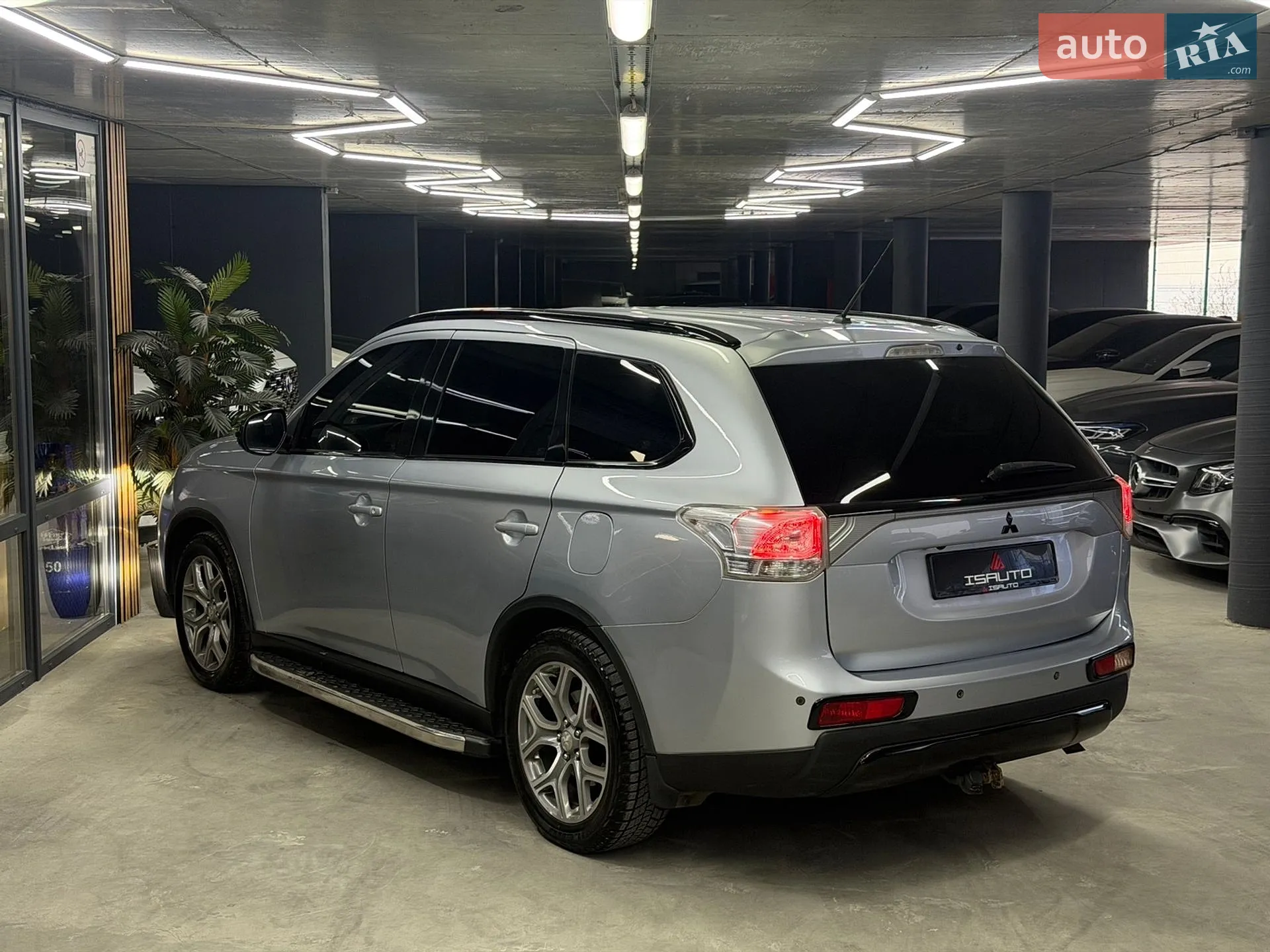 2014 Mitsubishi Outlander - мініатюра 11