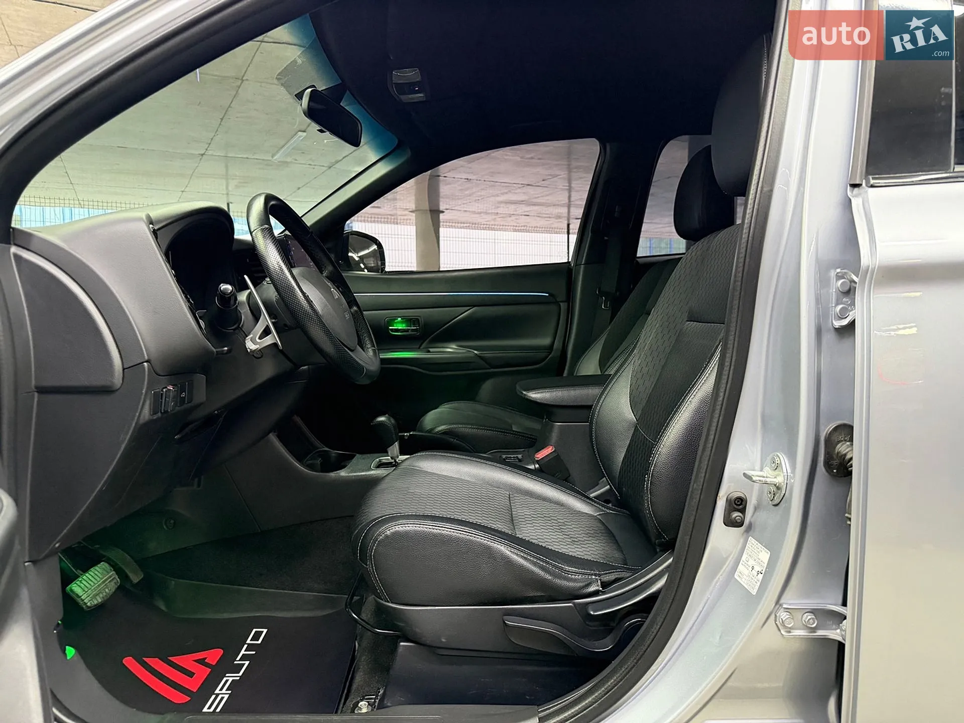 2014 Mitsubishi Outlander - мініатюра 19