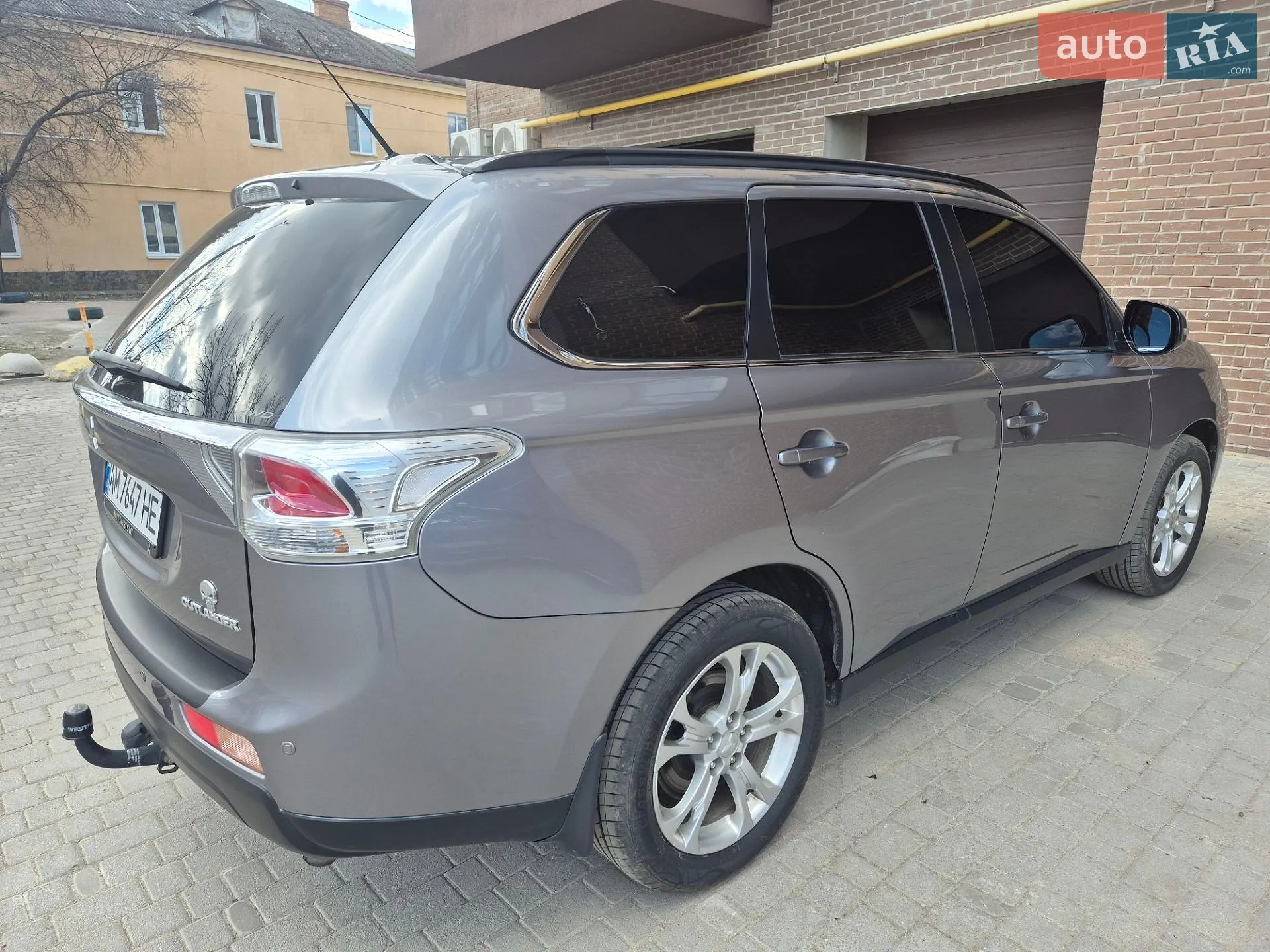 2012 Mitsubishi Outlander - мініатюра 8