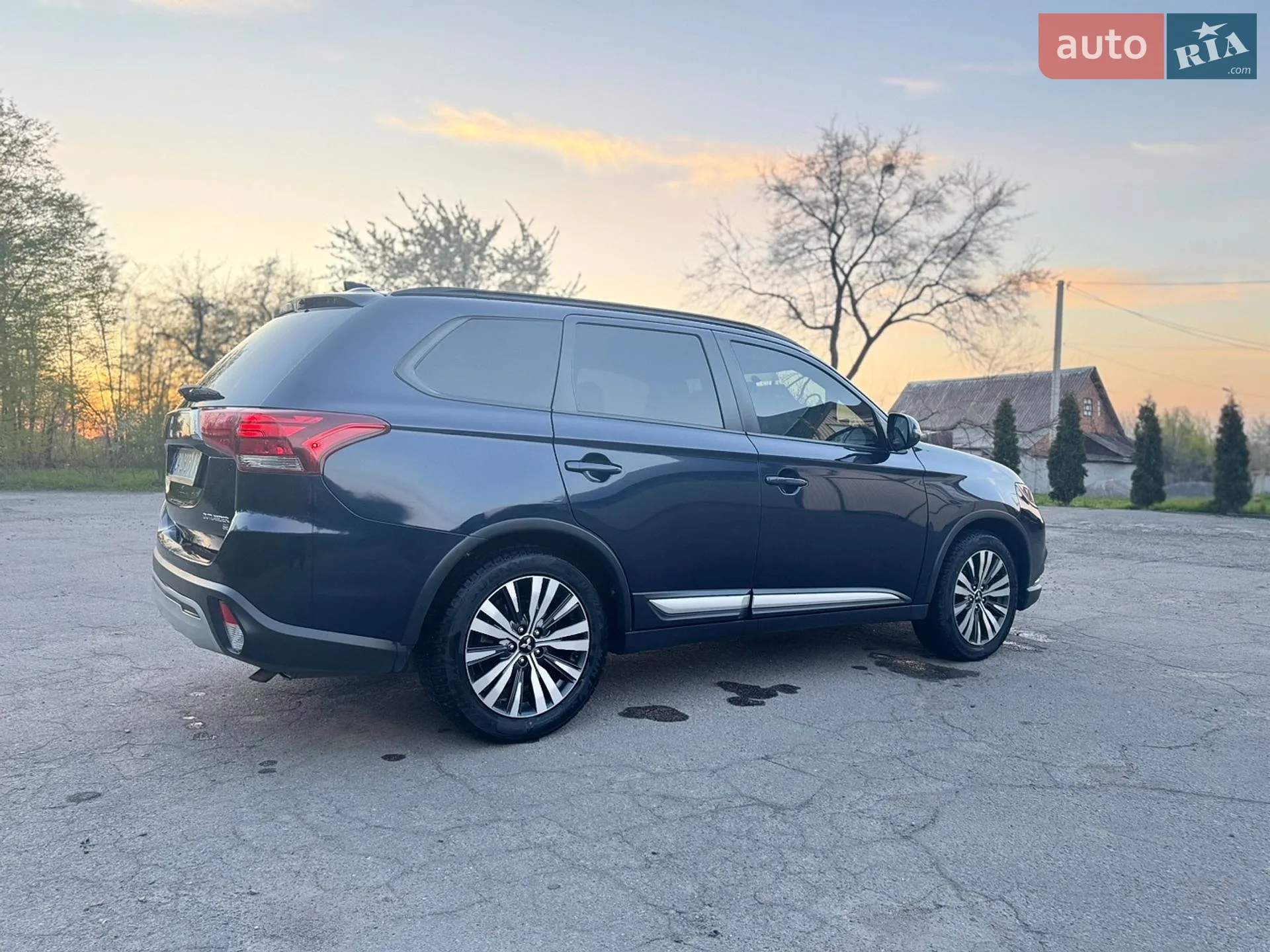 2018 Mitsubishi Outlander - мініатюра 5