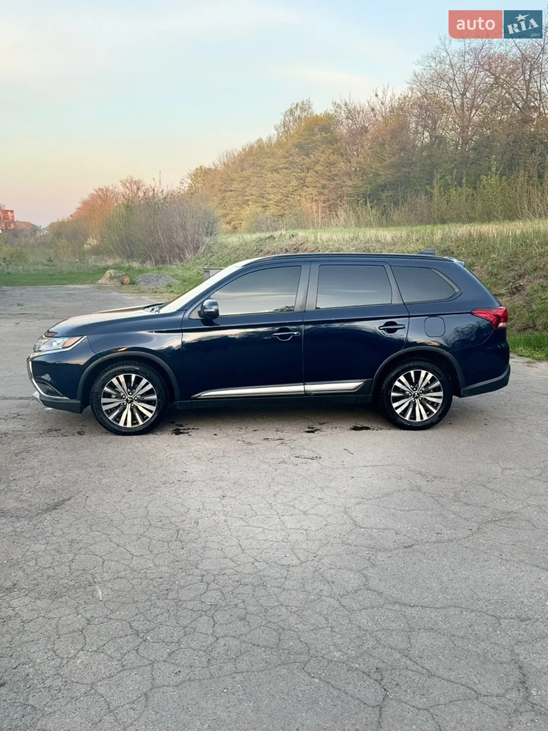 2018 Mitsubishi Outlander - мініатюра 3