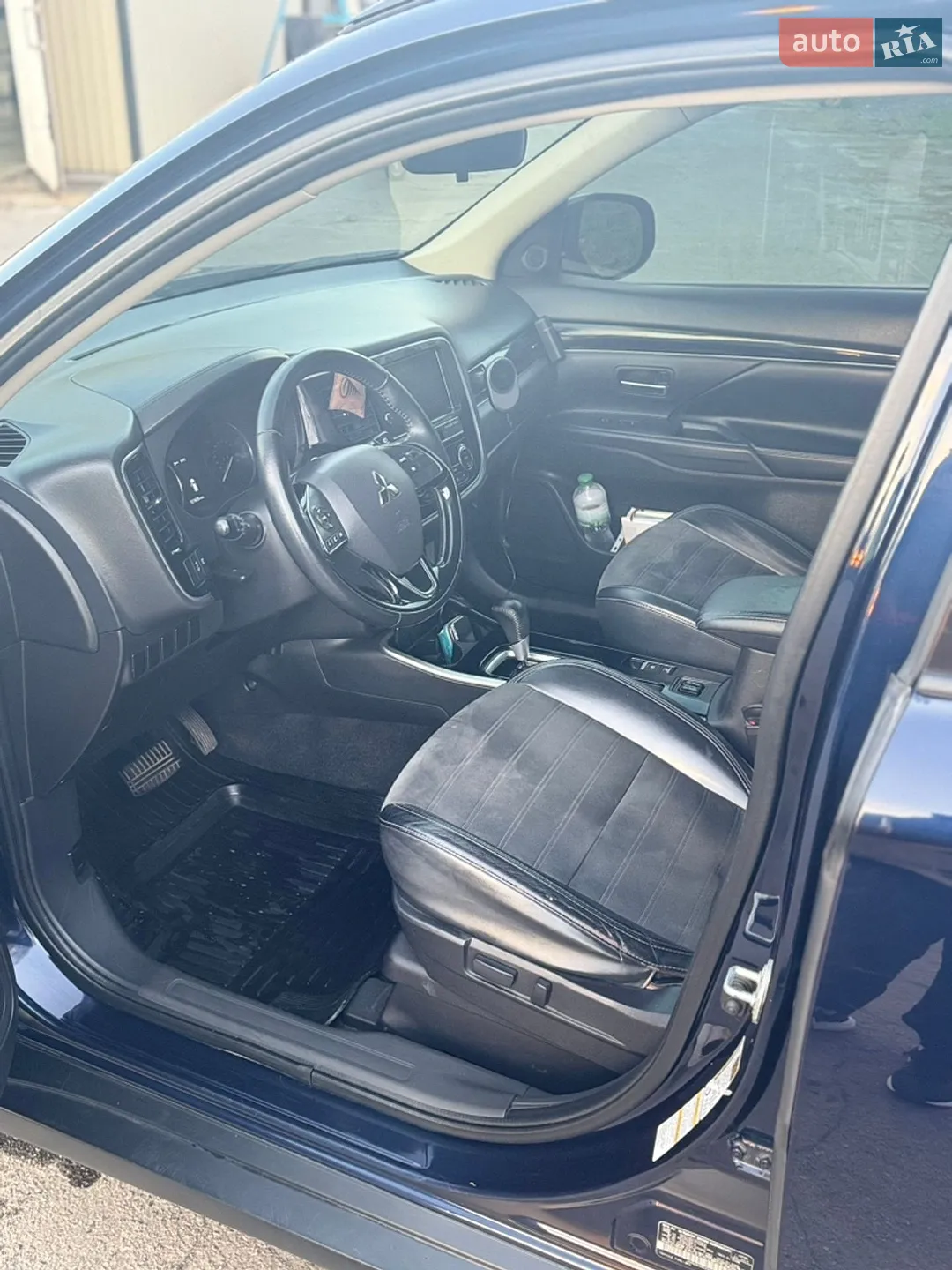 2018 Mitsubishi Outlander - мініатюра 8
