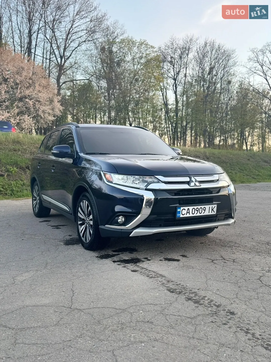 2018 Mitsubishi Outlander - мініатюра 15