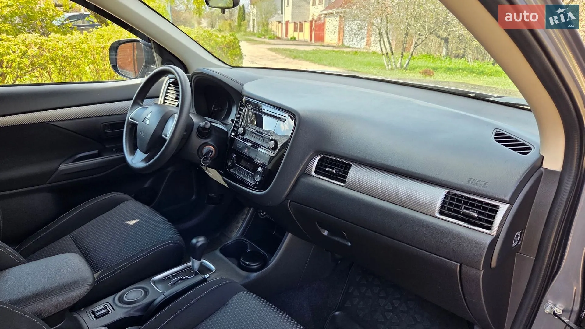 2016 Mitsubishi Outlander - мініатюра 30