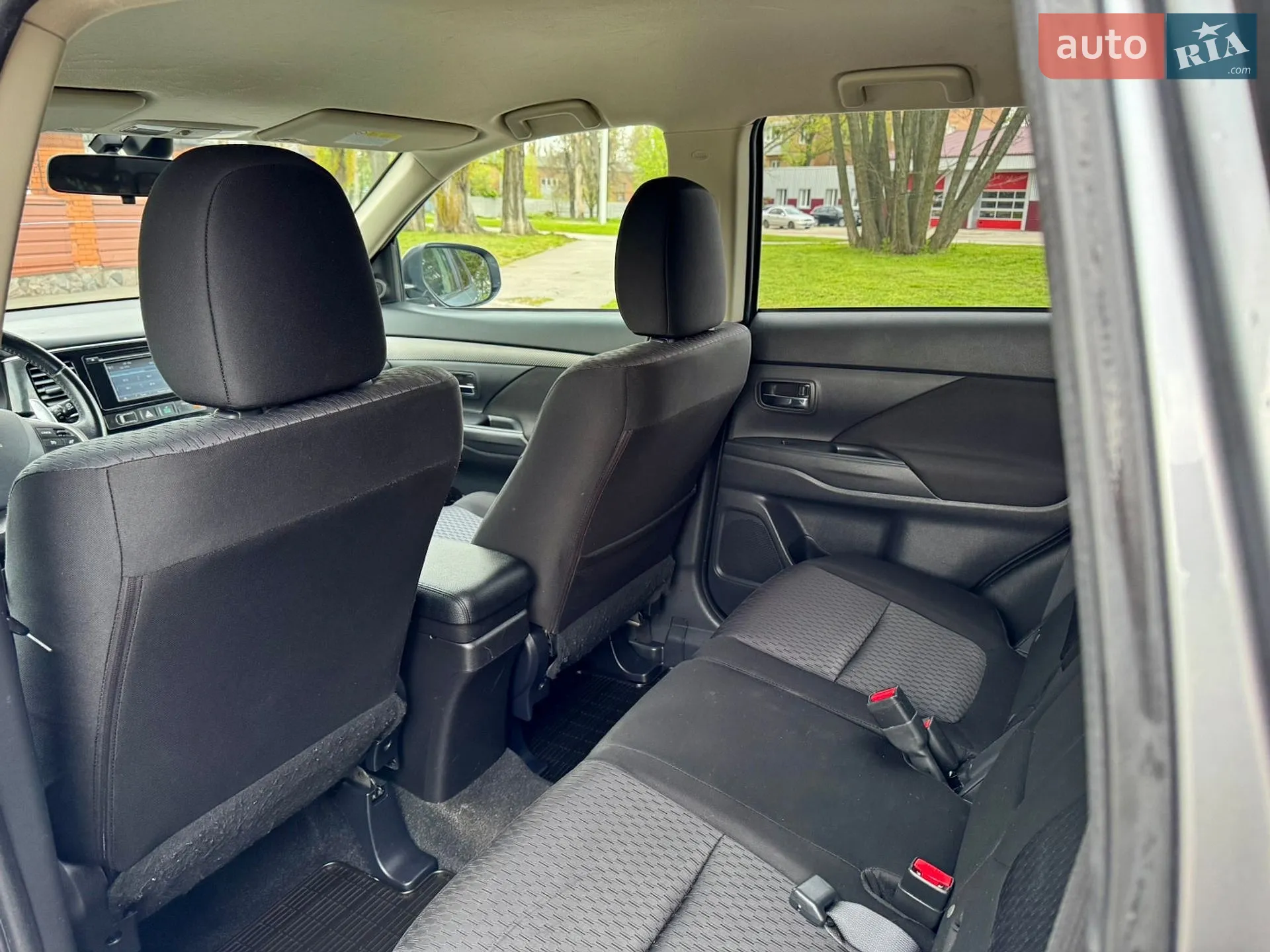 2013 Mitsubishi Outlander - мініатюра 24