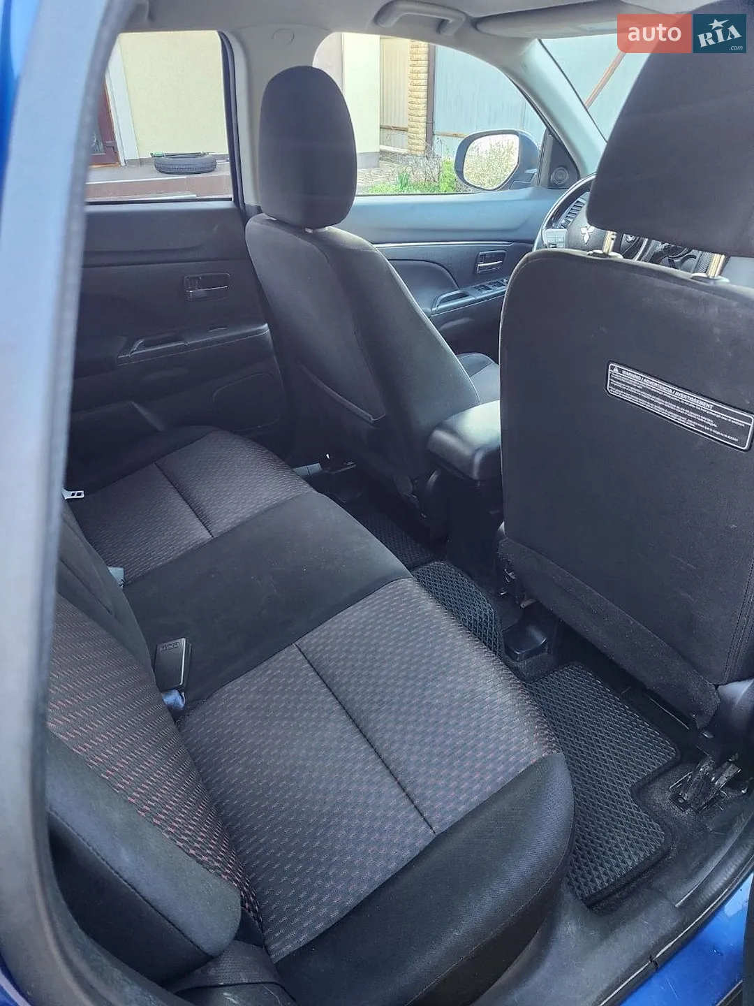 2017 Mitsubishi Outlander - мініатюра 6