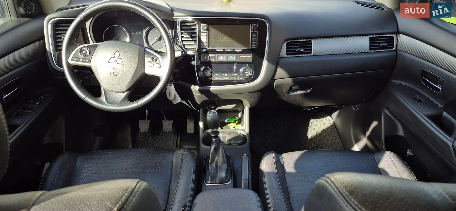 2014 Mitsubishi Outlander - мініатюра 3