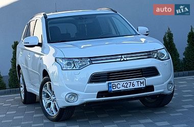 Позашляховик / Кросовер Mitsubishi Outlander 2014 в Дрогобичі