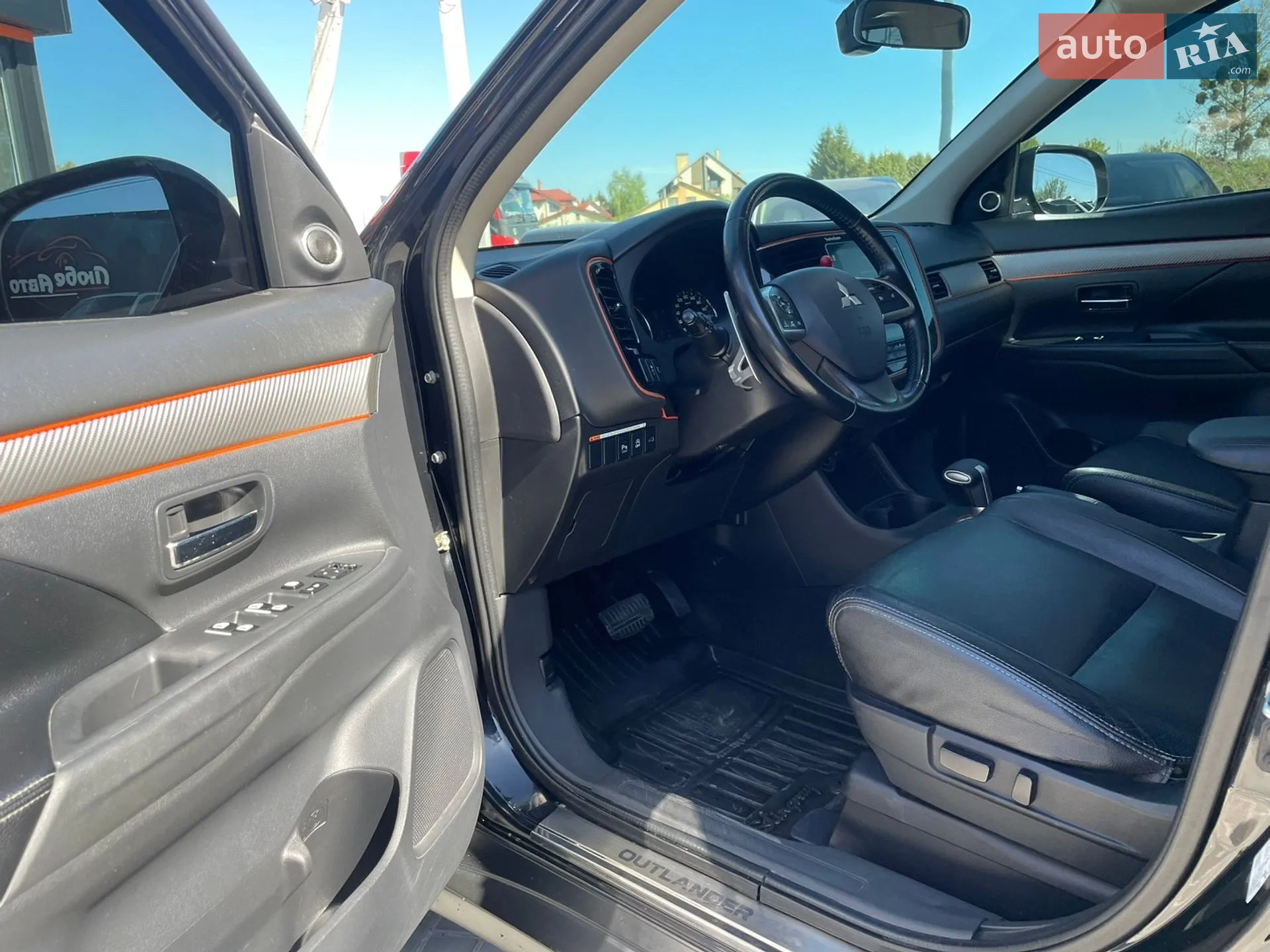 2015 Mitsubishi Outlander - мініатюра 8