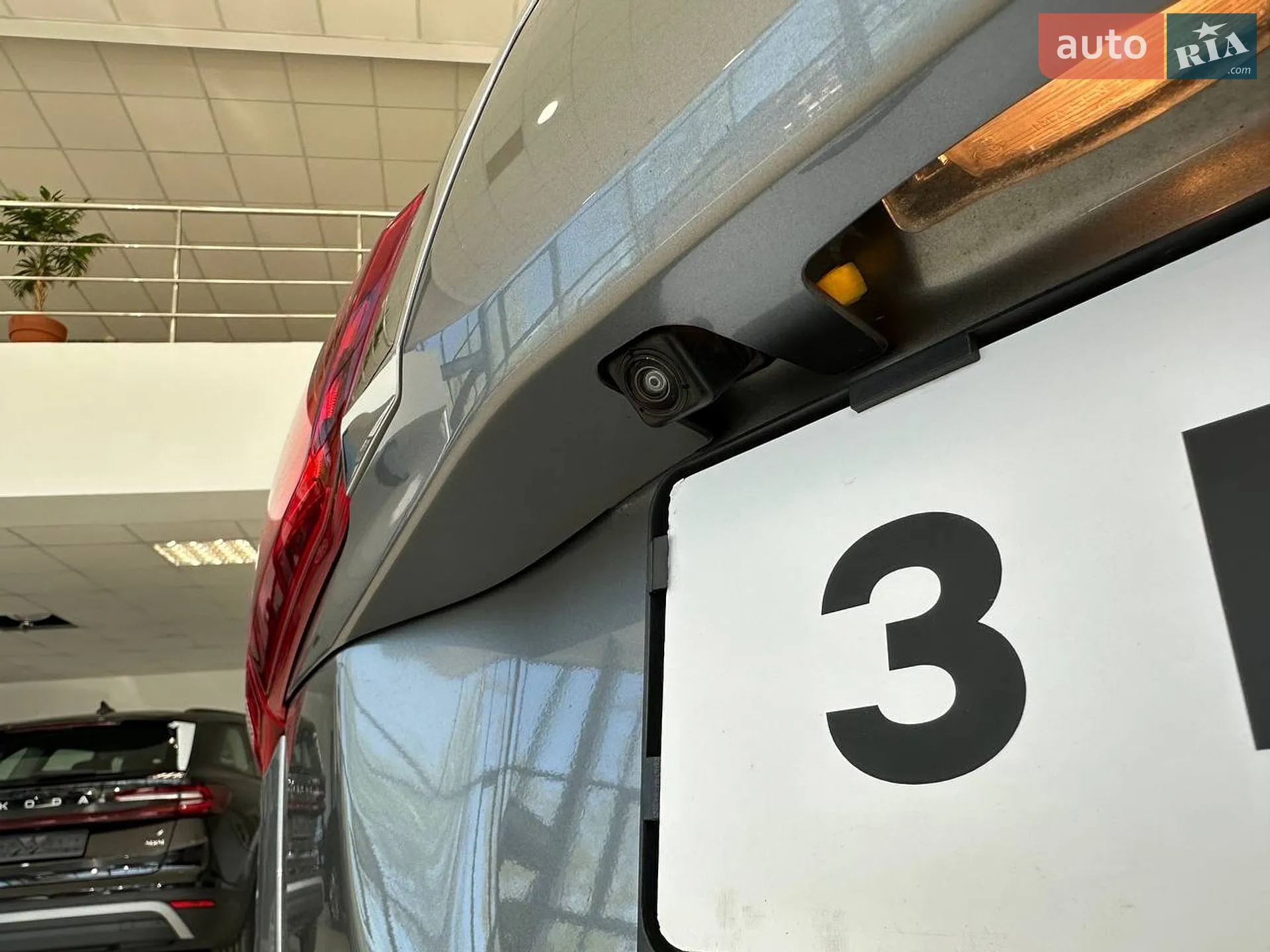 2020 Mitsubishi Outlander - мініатюра 39