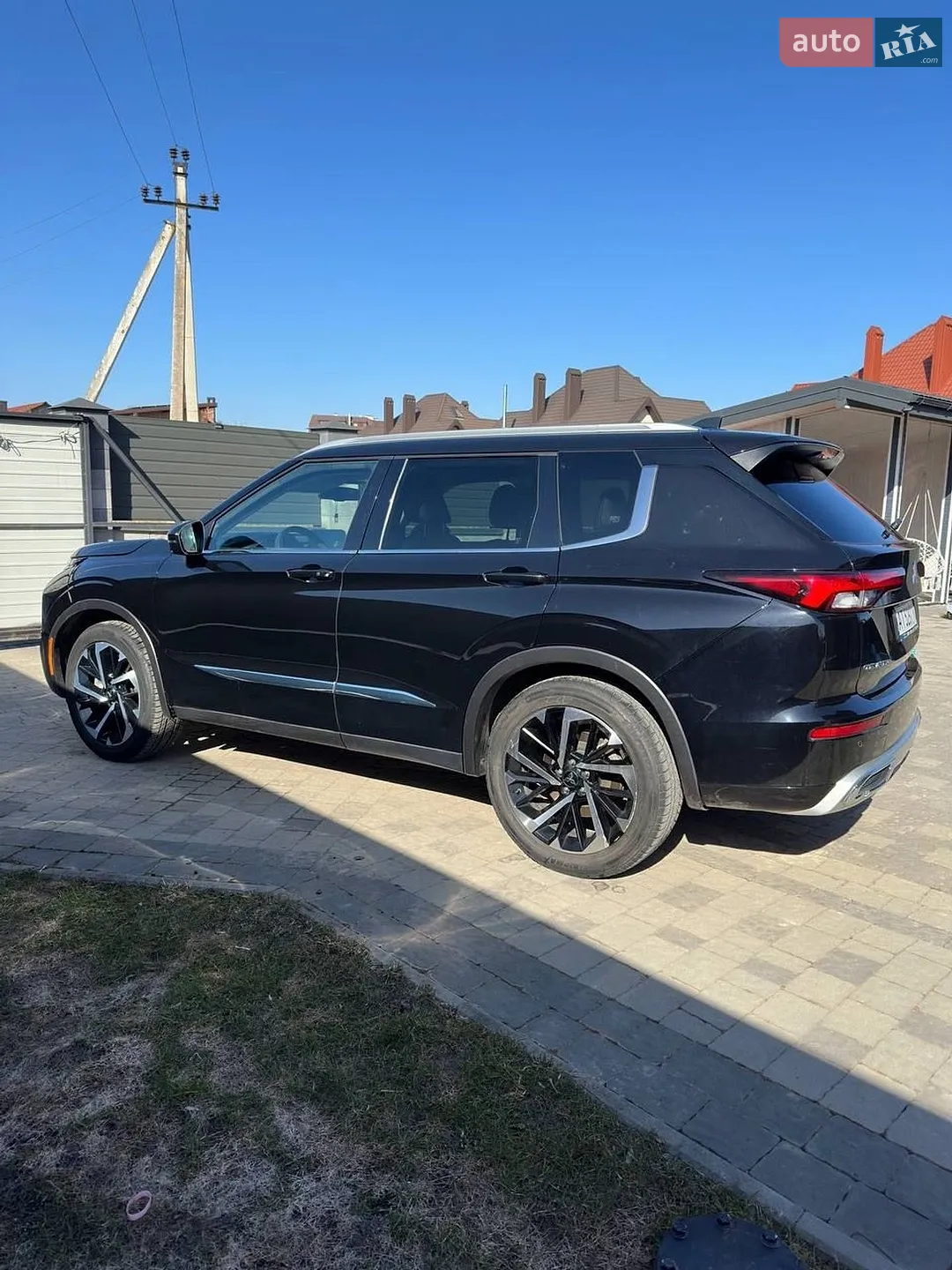 2021 Mitsubishi Outlander - мініатюра 5