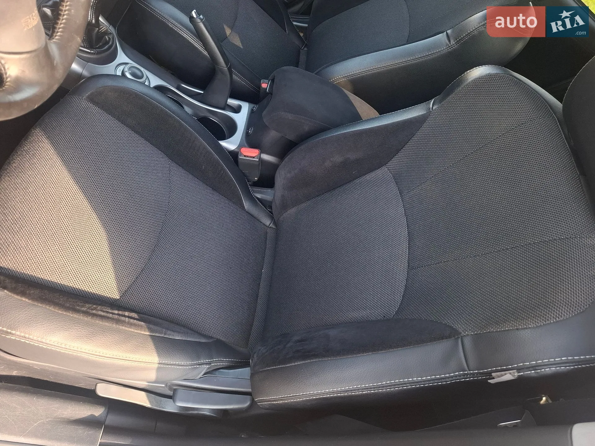 2010 Mitsubishi Outlander - мініатюра 20