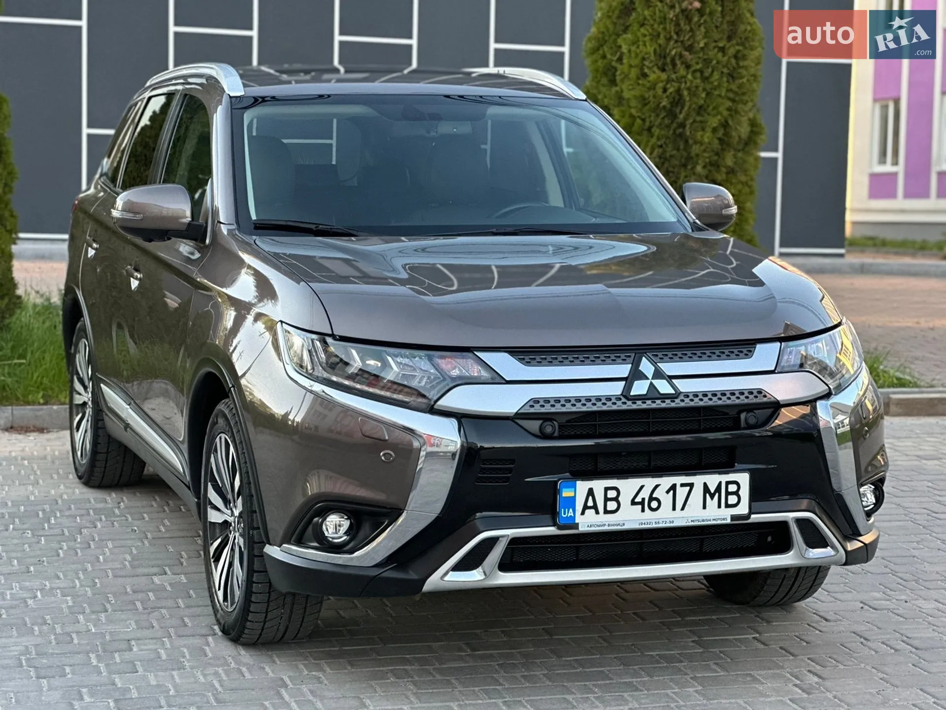 2019 Mitsubishi Outlander - мініатюра 11
