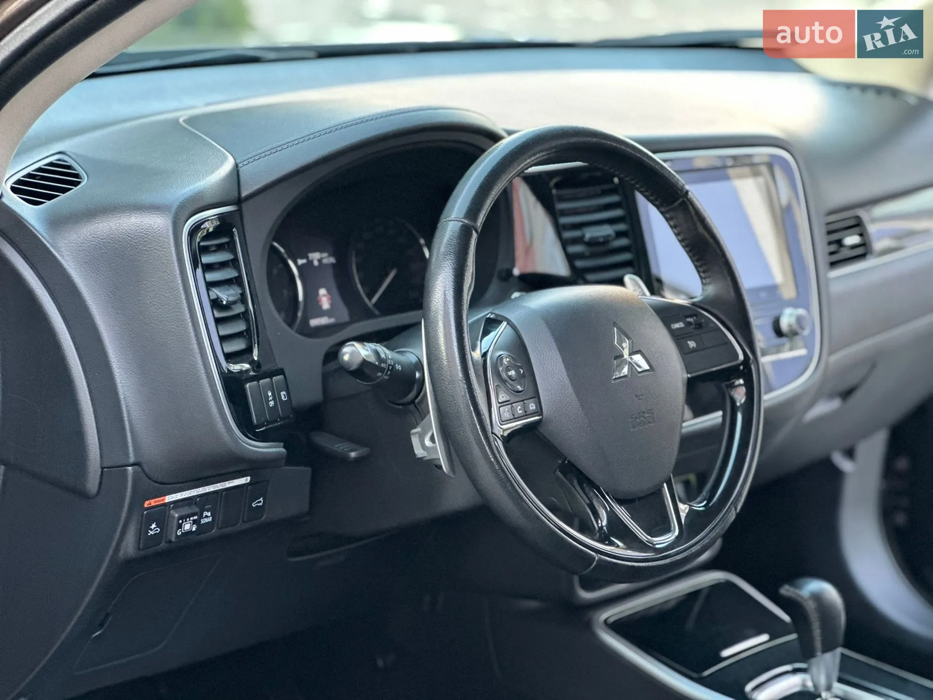 2019 Mitsubishi Outlander - мініатюра 72