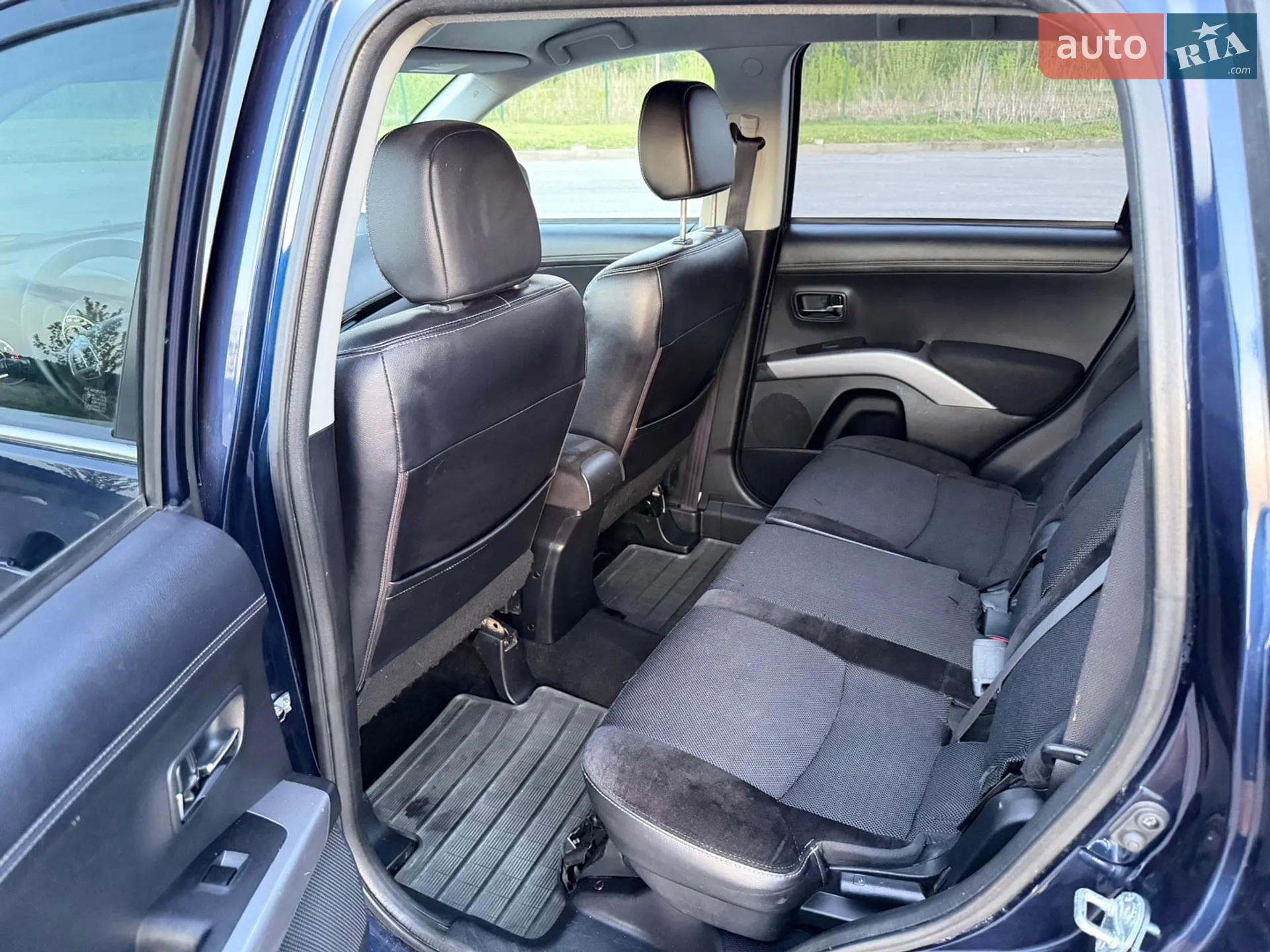 2010 Mitsubishi Outlander - мініатюра 39