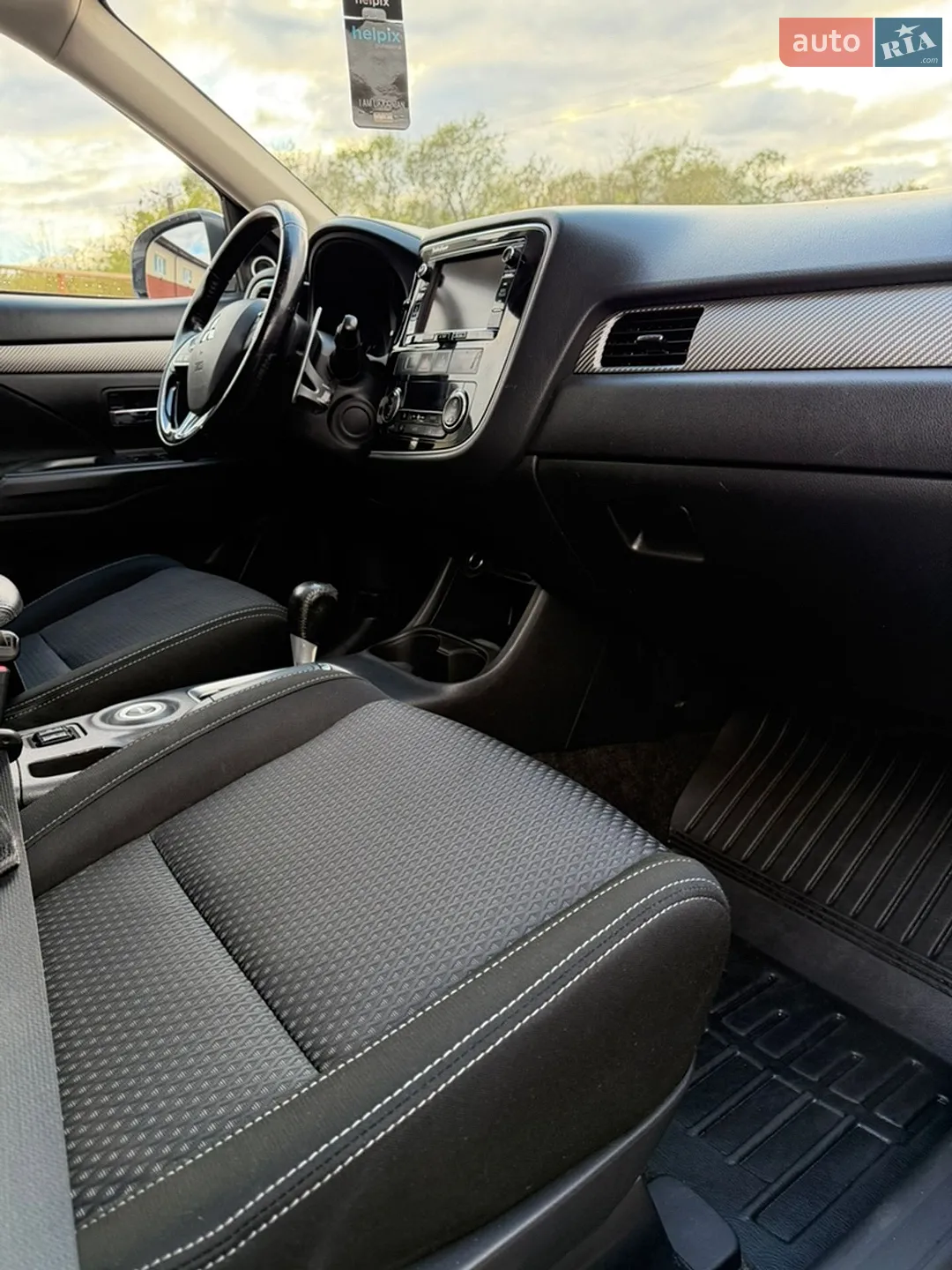 2016 Mitsubishi Outlander - мініатюра 33