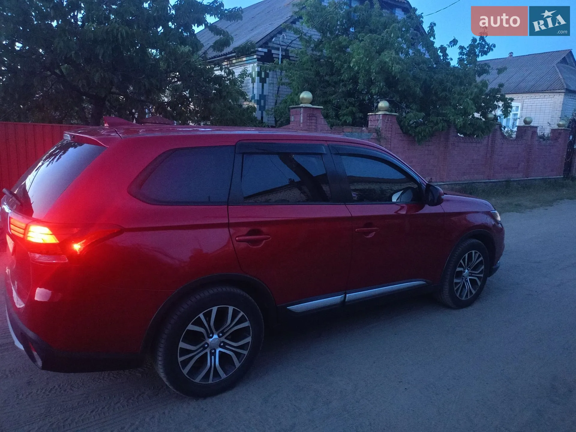 2018 Mitsubishi Outlander - мініатюра 7