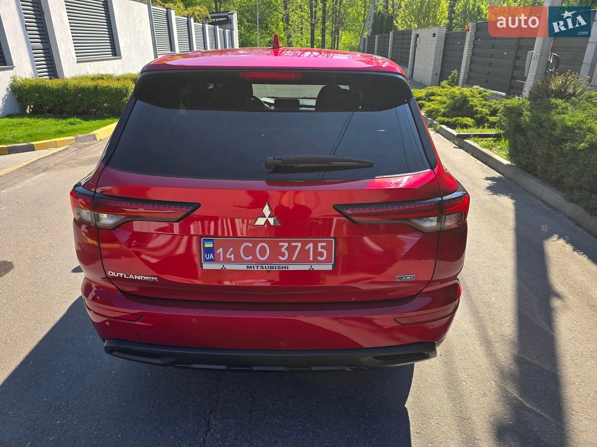 2022 Mitsubishi Outlander - мініатюра 12