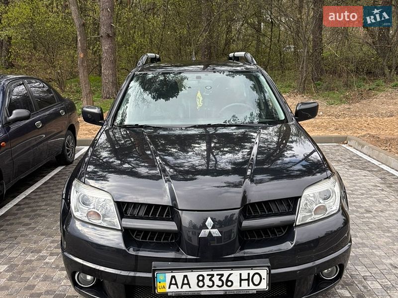 Внедорожник / Кроссовер Mitsubishi Outlander 2008 в Киеве фото Внедорожник / Кроссовер Mitsubishi Outlander 2008 в Киеве