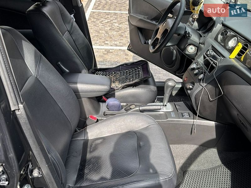 Внедорожник / Кроссовер Mitsubishi Outlander 2008 в Киеве фото 8 Внедорожник / Кроссовер Mitsubishi Outlander 2008 в Киеве