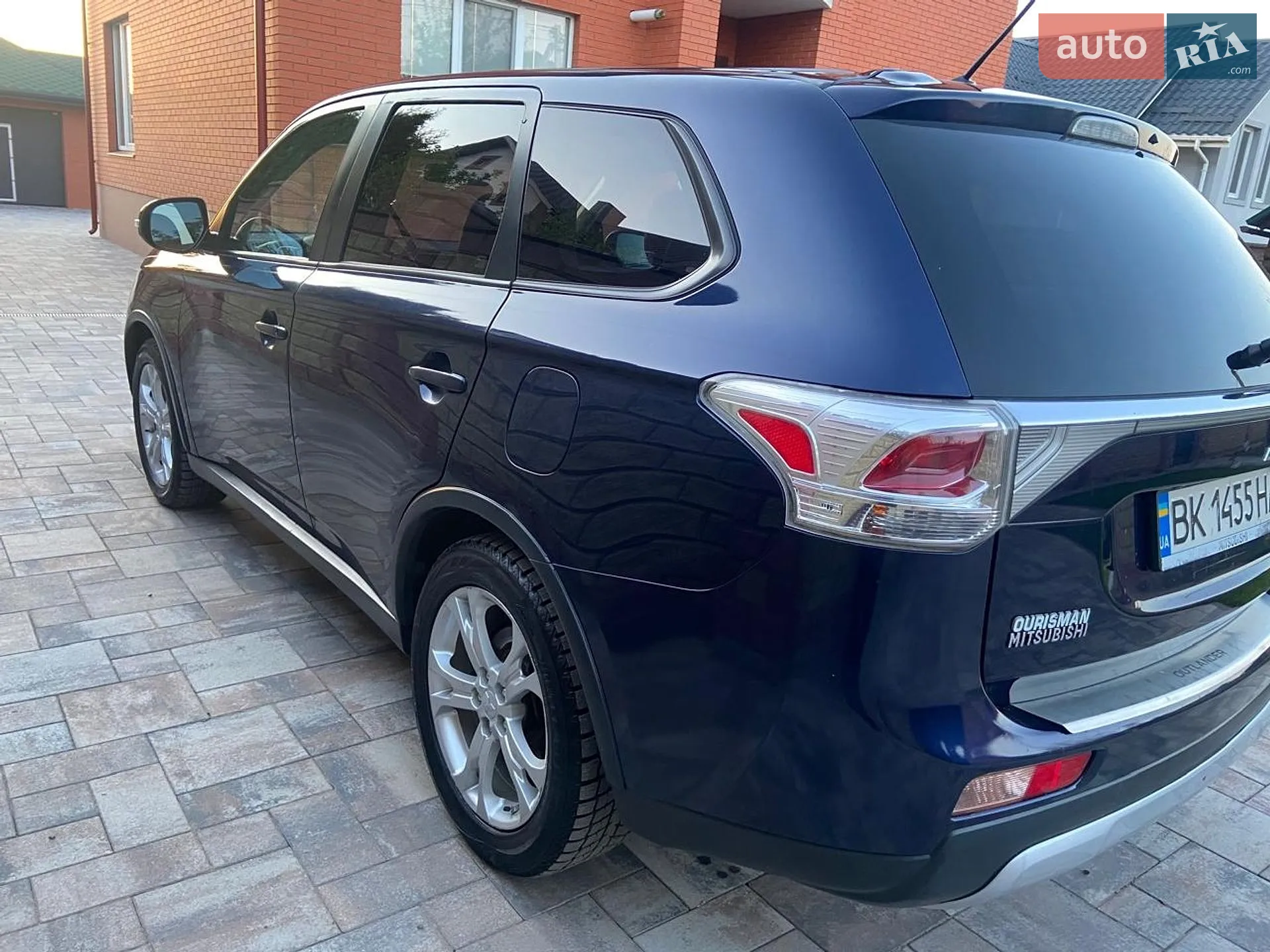 2014 Mitsubishi Outlander - мініатюра 4